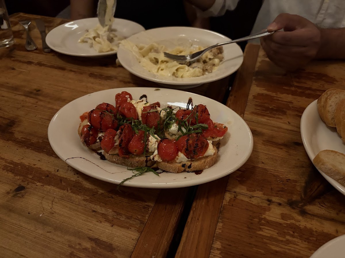 Quartino Ristorante — Restaurant