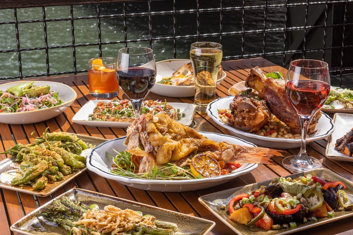 River Roast — Restaurant